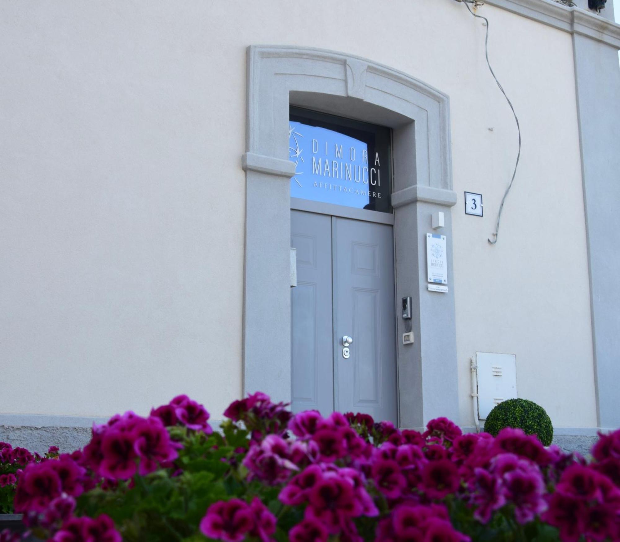 Hotel Dimora Marinucci Termoli Esterno foto